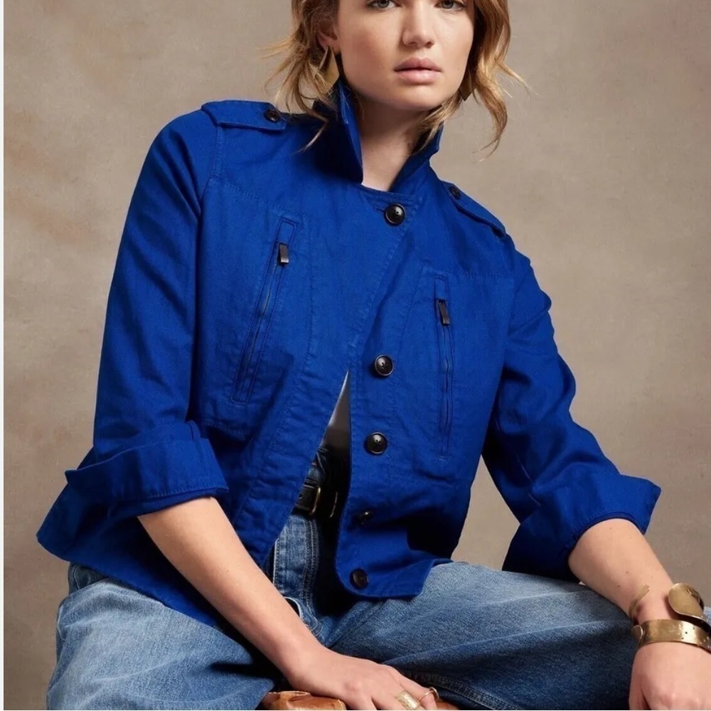Banana Republic Voltage Blue Cropped French Linen and Cotton Jacket Size S